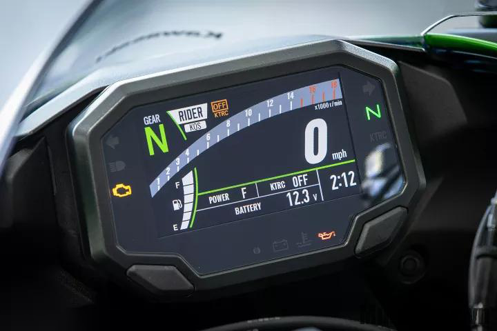 man hinh tren xe kawasaki ninja zx 6r