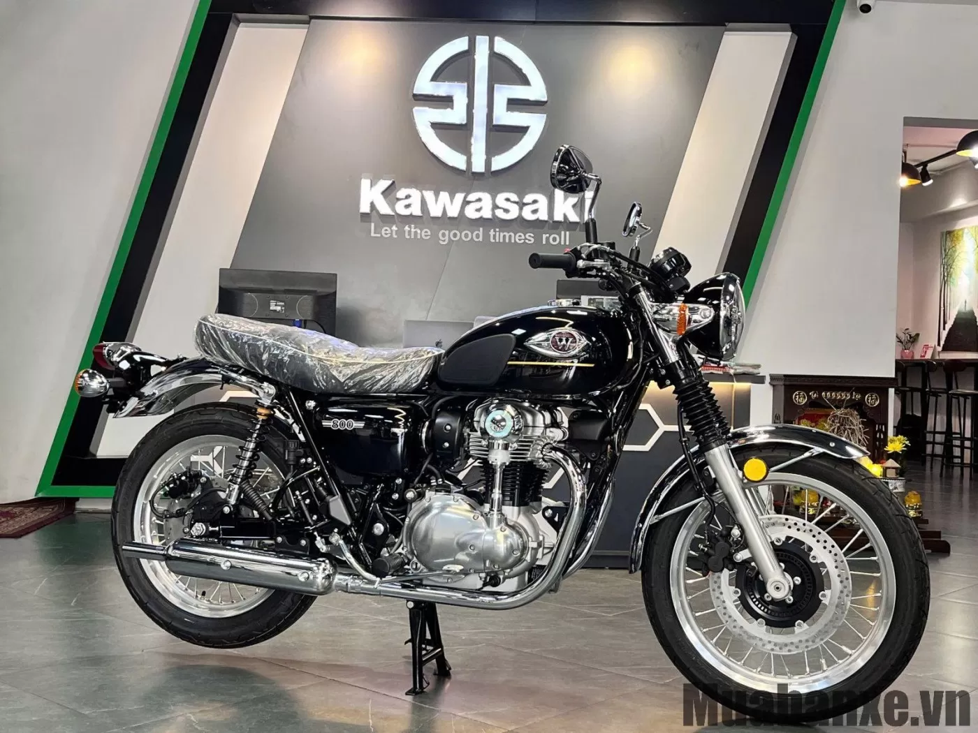 Thiết kế thân xe Kawasaki W800
