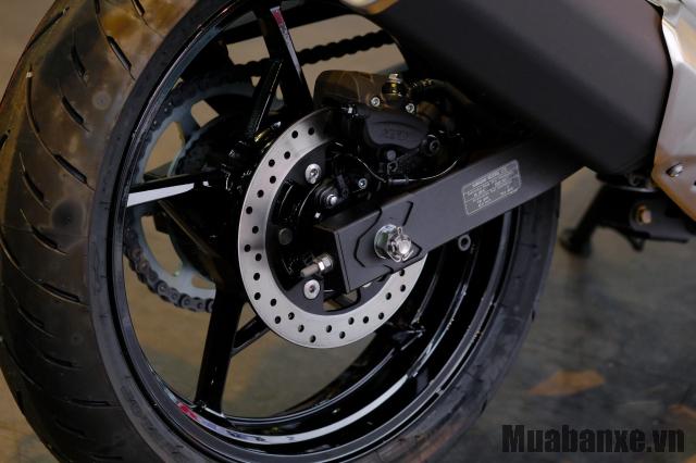 mam va lop xe kawasaki z500