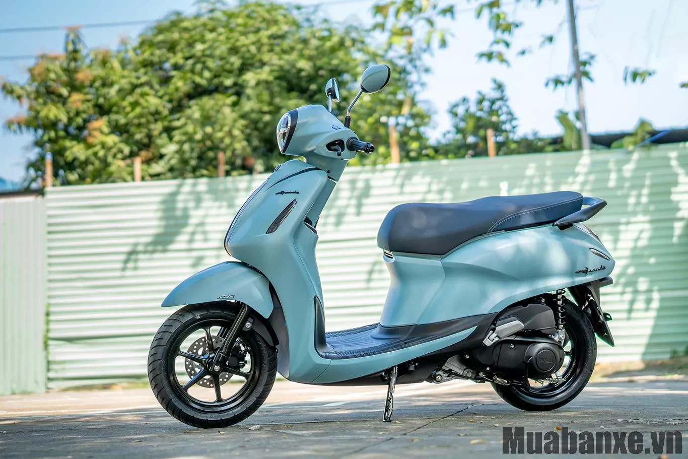 than xe yamaha grande