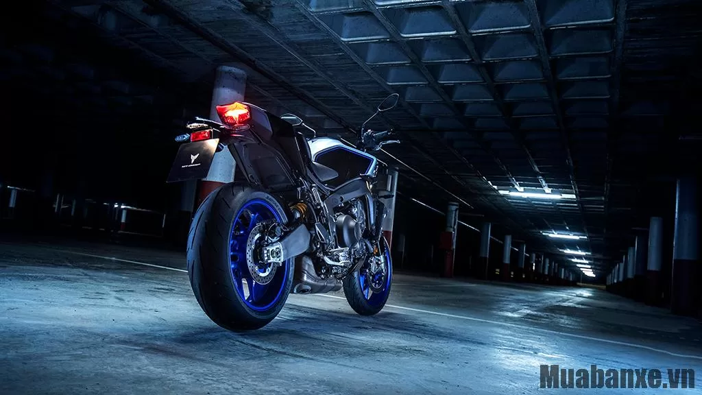 Thiết kế đuôi xe Yamaha MT 09 SP