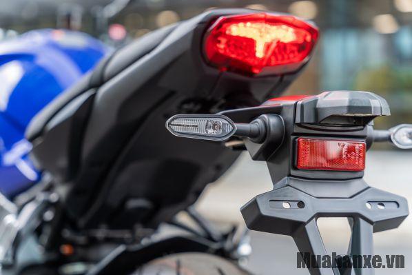 duoi xe yamaha mt 10