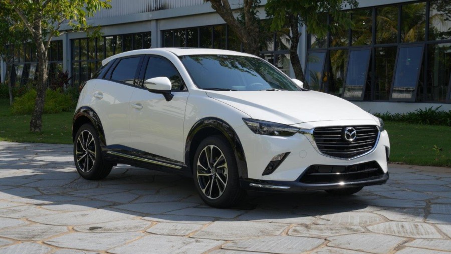 mazda-cx-3-mau-xam-tinbanxe.png