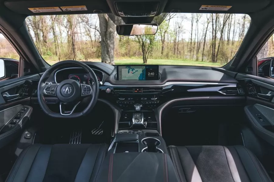 Thiết kế vô lăng và táp lô acura mdx