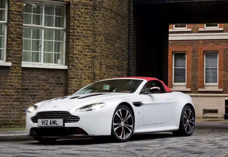 aston martin vantage tinbanxe vn