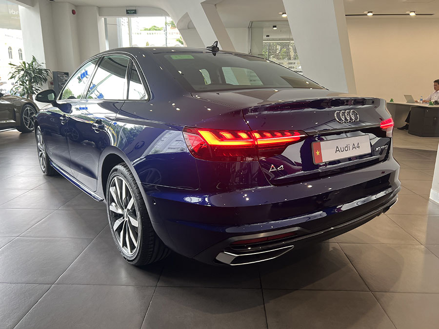 den duoi xe audi a4 tinbanxe vn