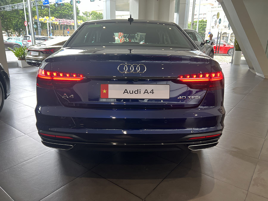 duoi xe audi a4 tinbanxe vn