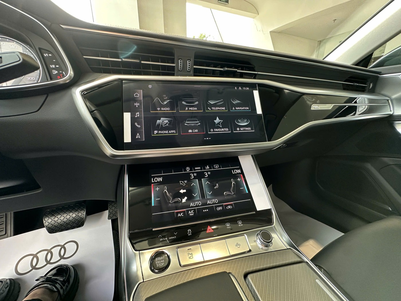 cong nghe va tien nghi tren xe audi a7 tinbanxe vn