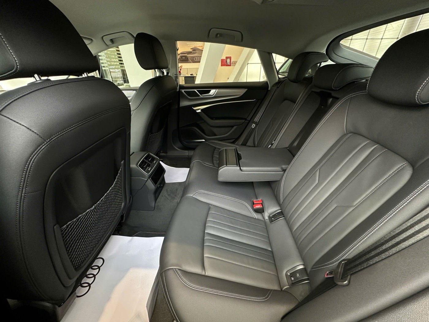 ghe ngoi cua xe audi a7 1 tinbanxe vn