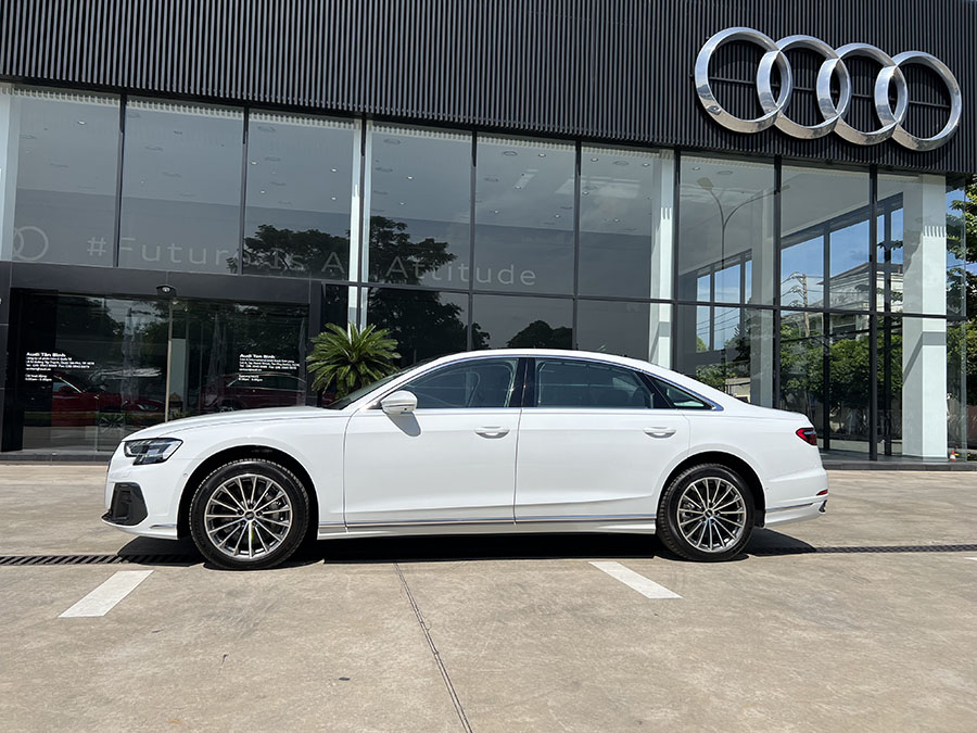 than xe audi a8 mau trang tinbanxe vn