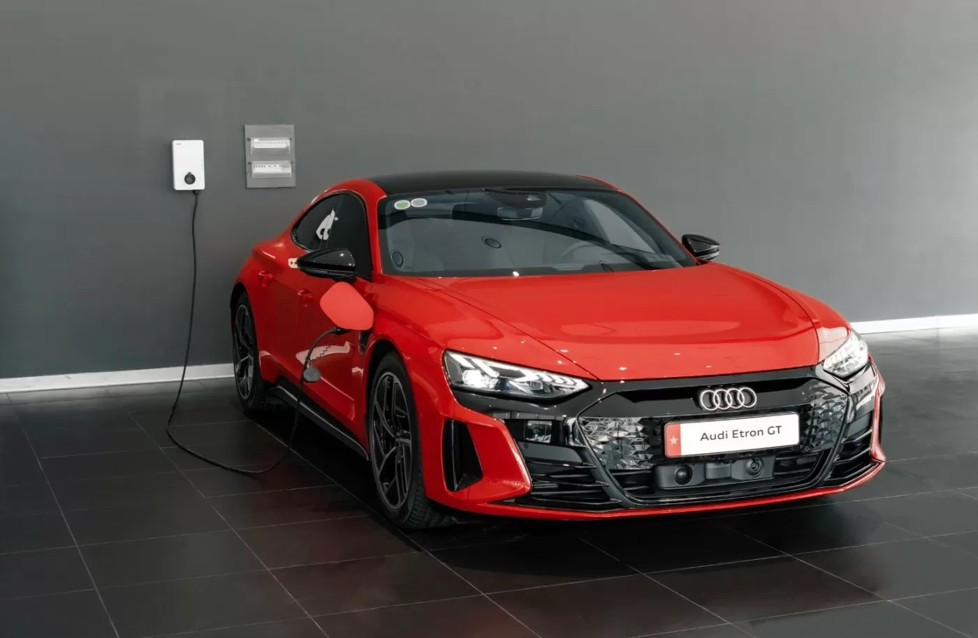 dau xe audi e tron gt