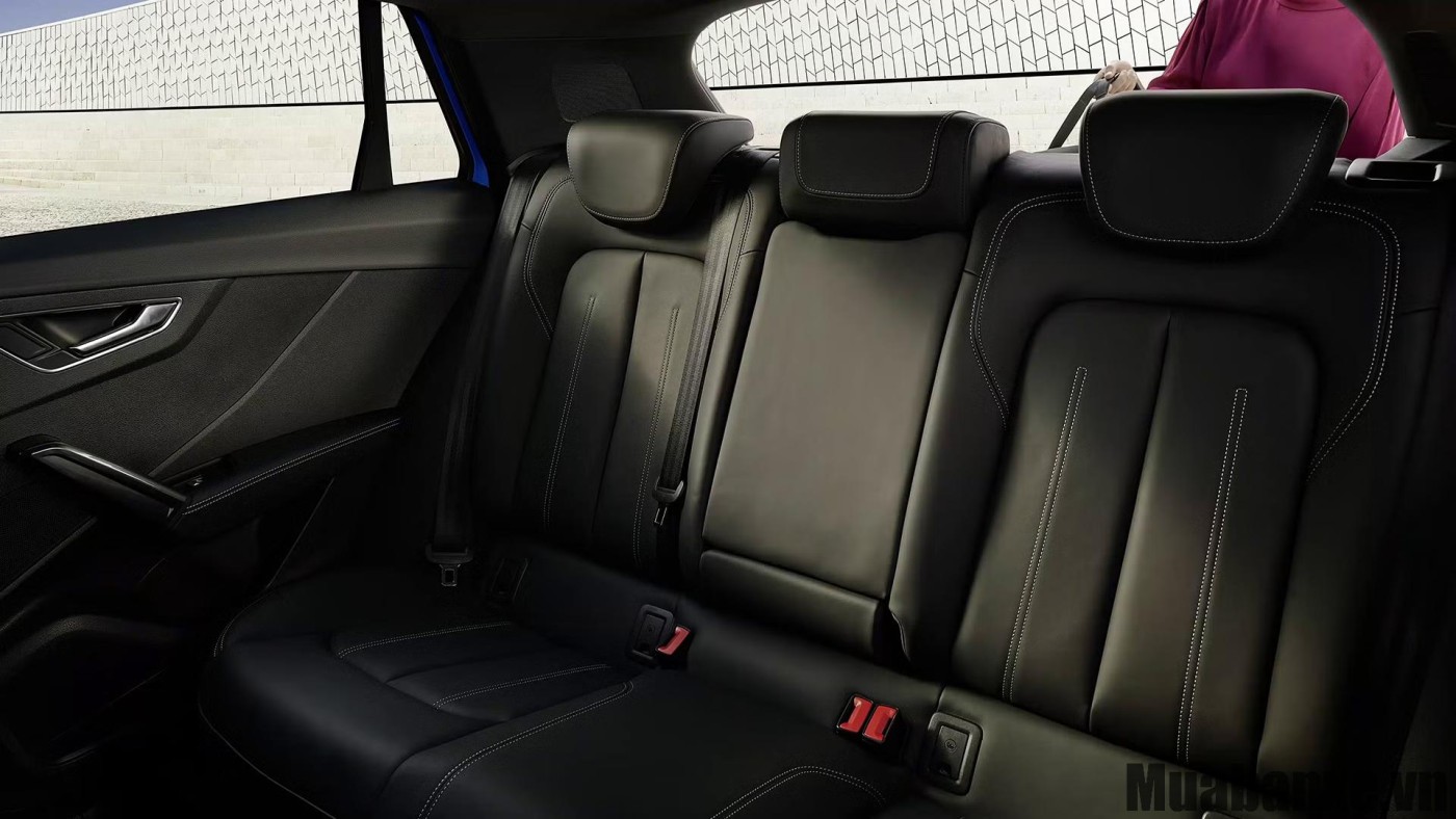 ghe ngoi tren xe audi q2