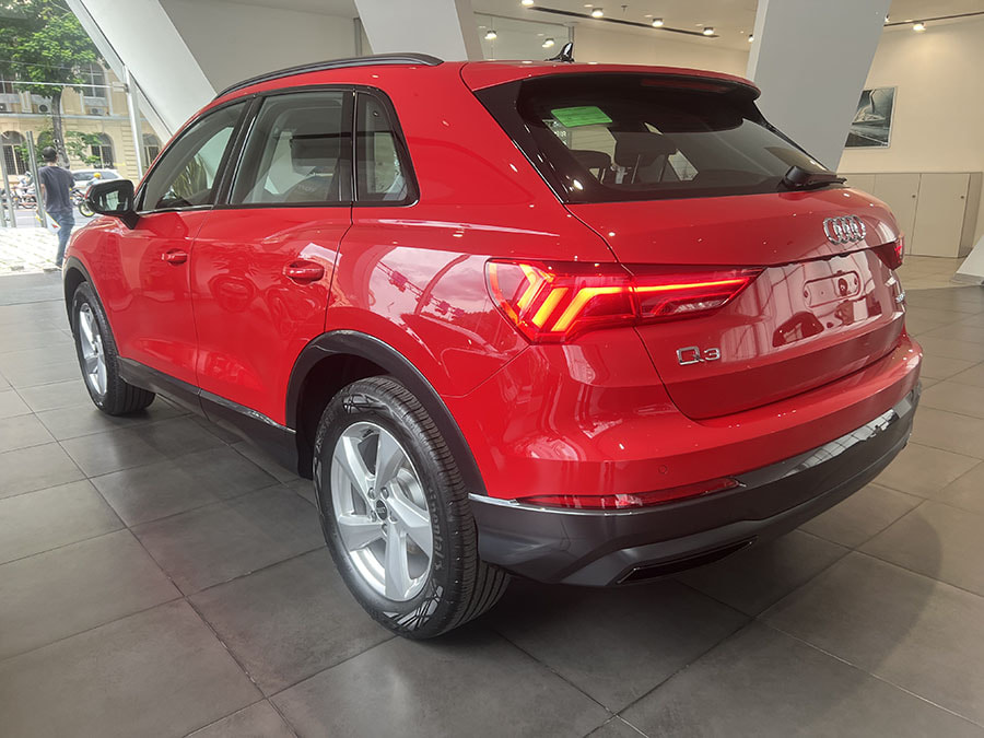 duoi xe audi q3 tinbanxe vn