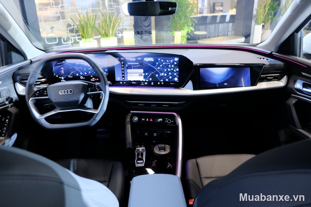 Audi Q5 2026 - vô lăng và màn hình giải trí (cận cảnh)