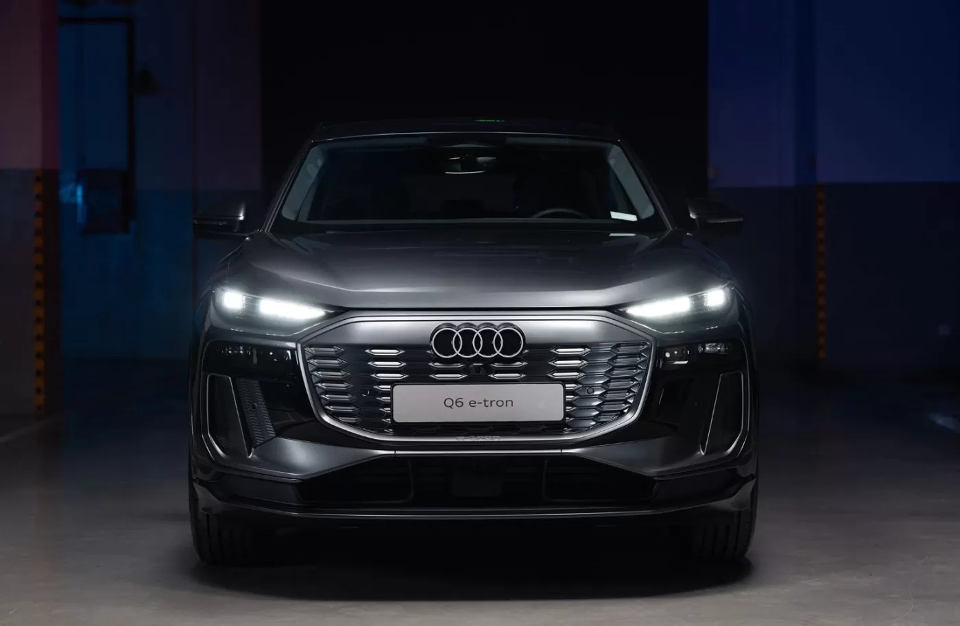 dau xe audi q6 e tron