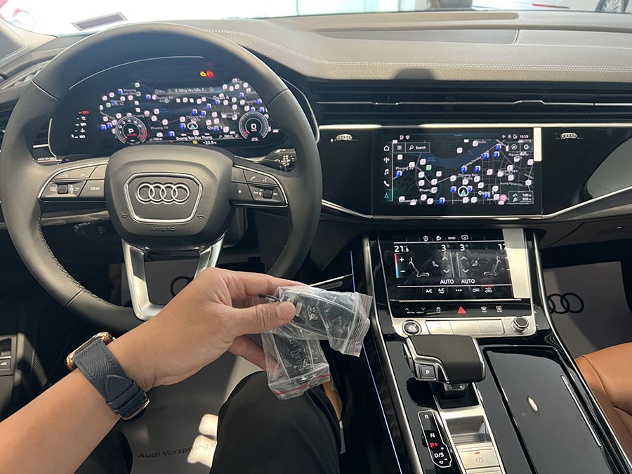 tien nghi audi q7 tinbanxe vn