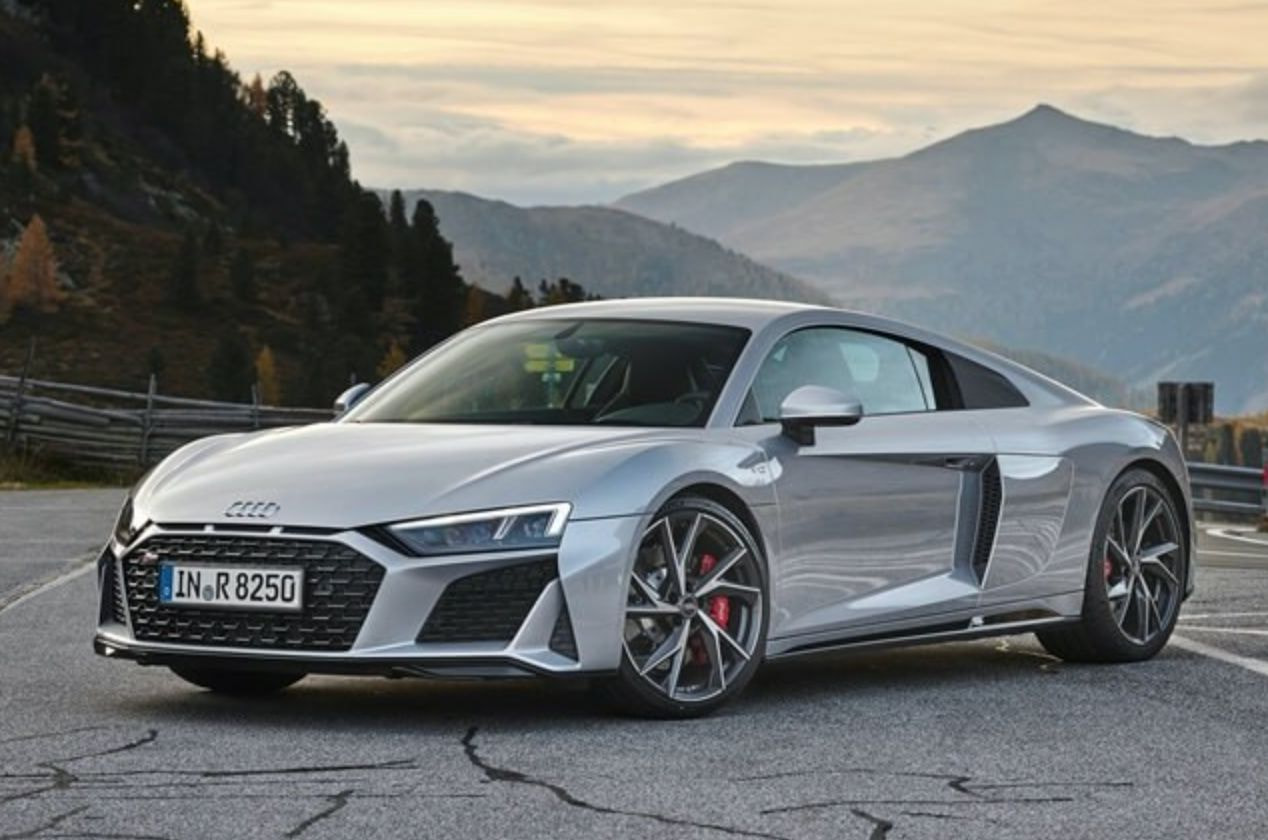 than xe audi r8