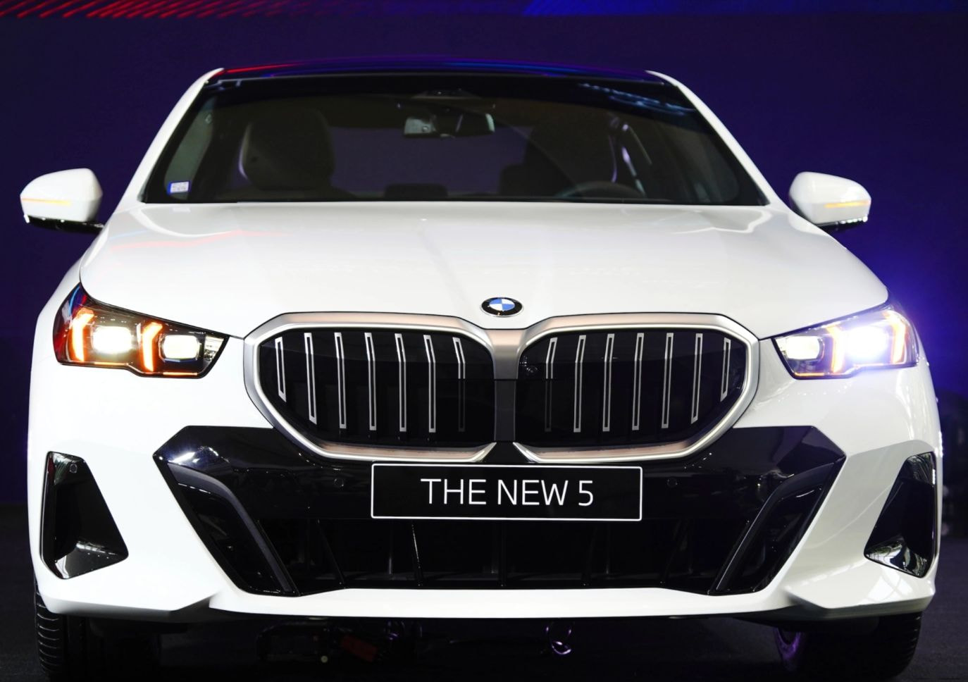 dau xe bmw 5 series tinbanxe vn