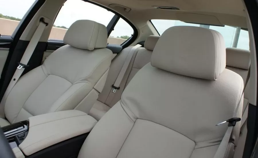 Thiết kế ghế ngồi bmw 528i