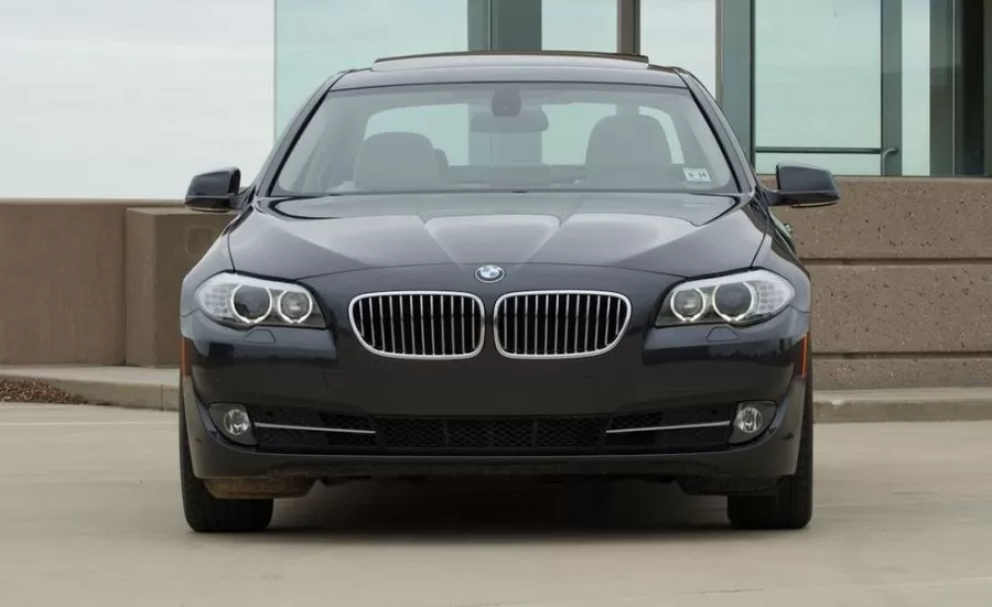 Thiết kế đầu xe bmw 528i