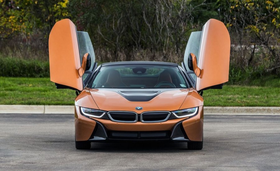 Thiết kế đầu xe bmw i8 