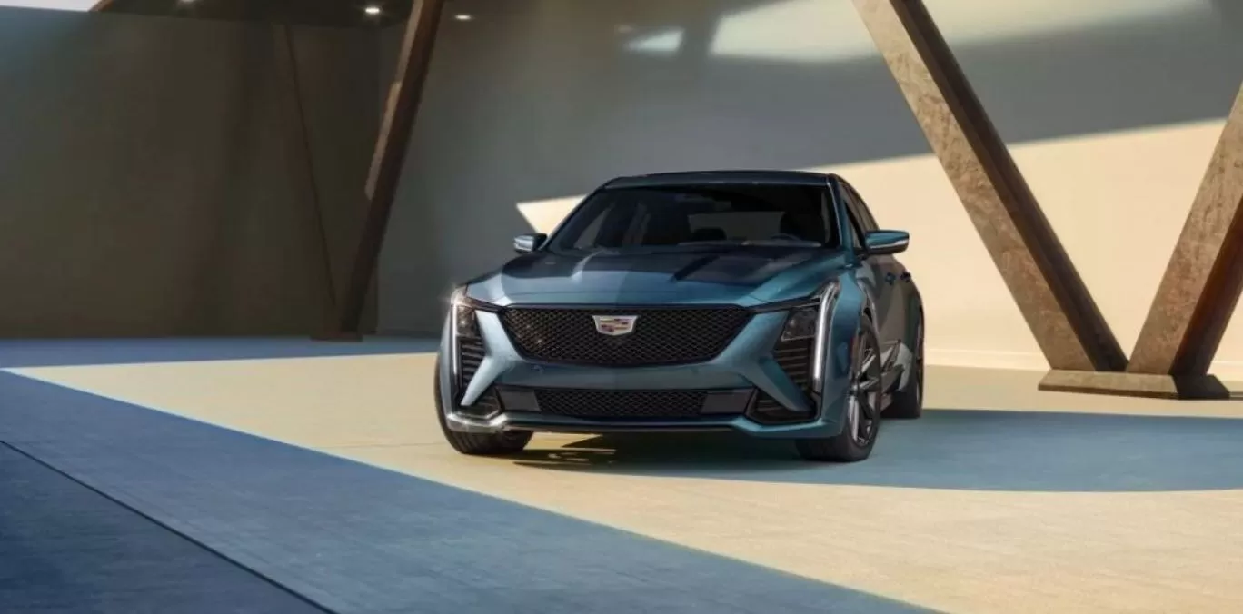 dau xe cadillac ct5