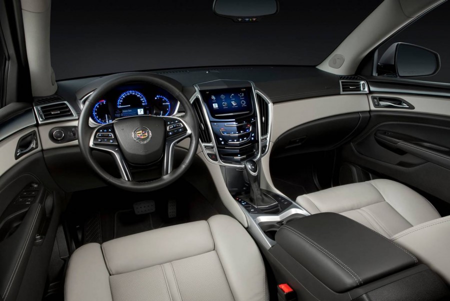 Thiết kế vô lăng & táp lô cadillac srx 