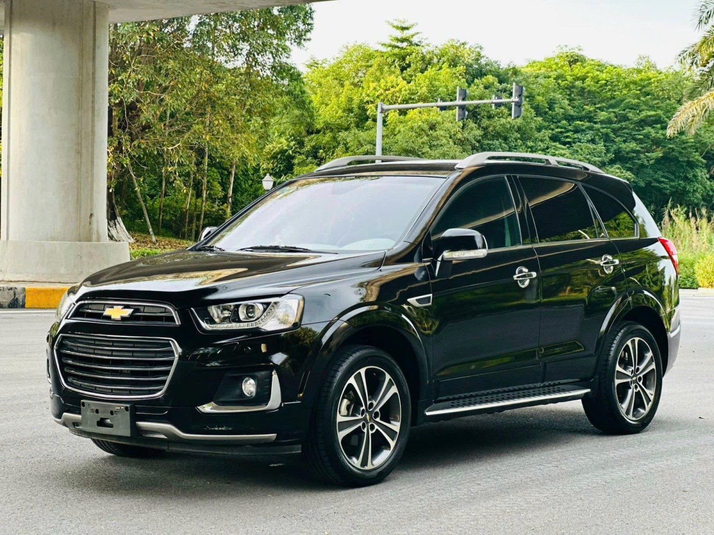 than xe chevrolet captiva tinbanxe vn