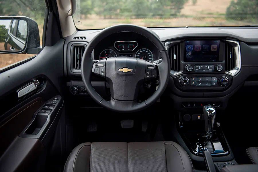 Trang bị tiện nghi giải trí chevrolet trailblazer 