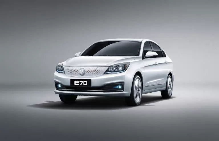 dau xe dongfeng e70 ev tinbanxe vn