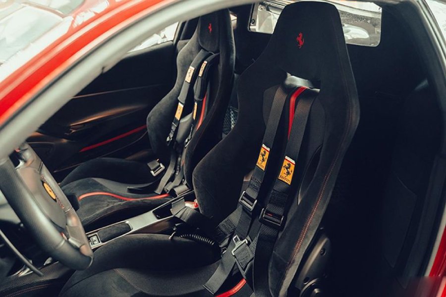 gia xe ferrari 488 pista tinbanxe 4