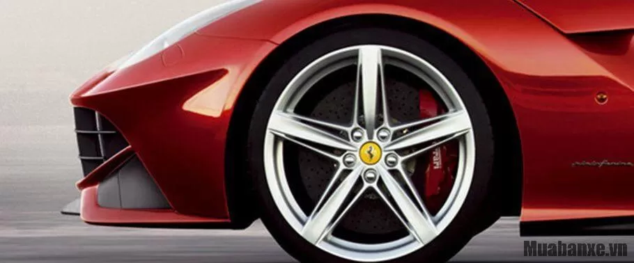 Mâm và lốp xe Ferrari F12 Berlinetta