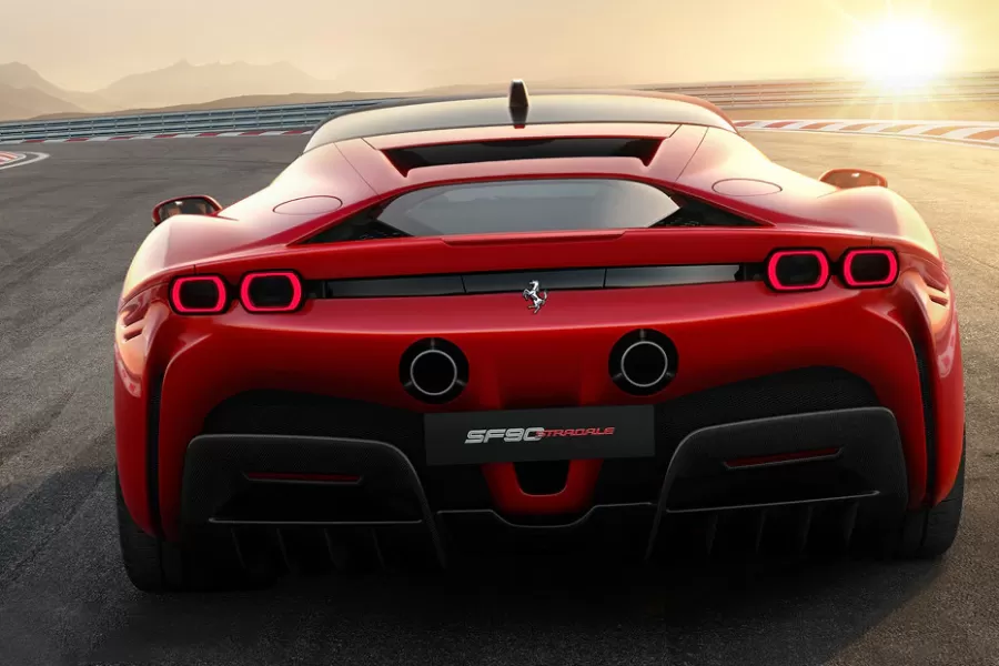 Thiết kế đuôi xe ferrari sf90 stradale