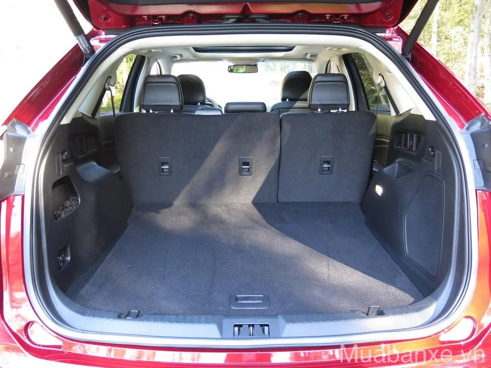 khoang hanh li tren xe ford edge tinbanxe vn