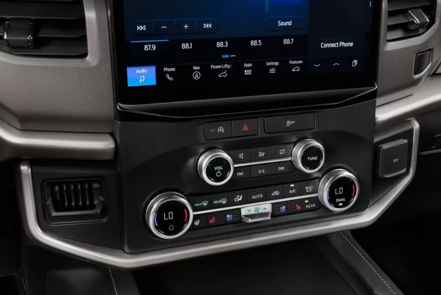 Trang bị tiện nghi giải trí ford expedition