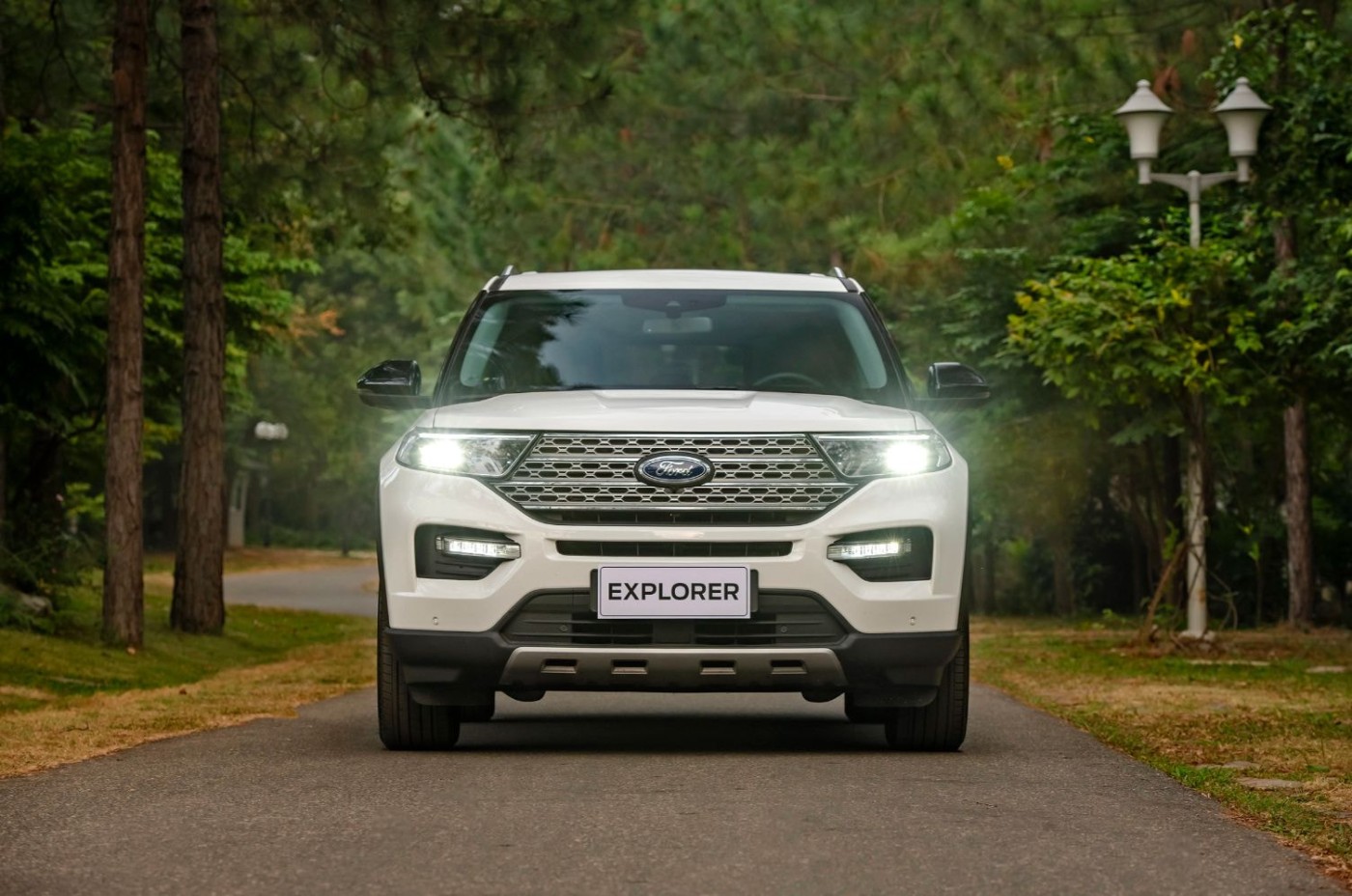 ford explorer tinbanxe vn