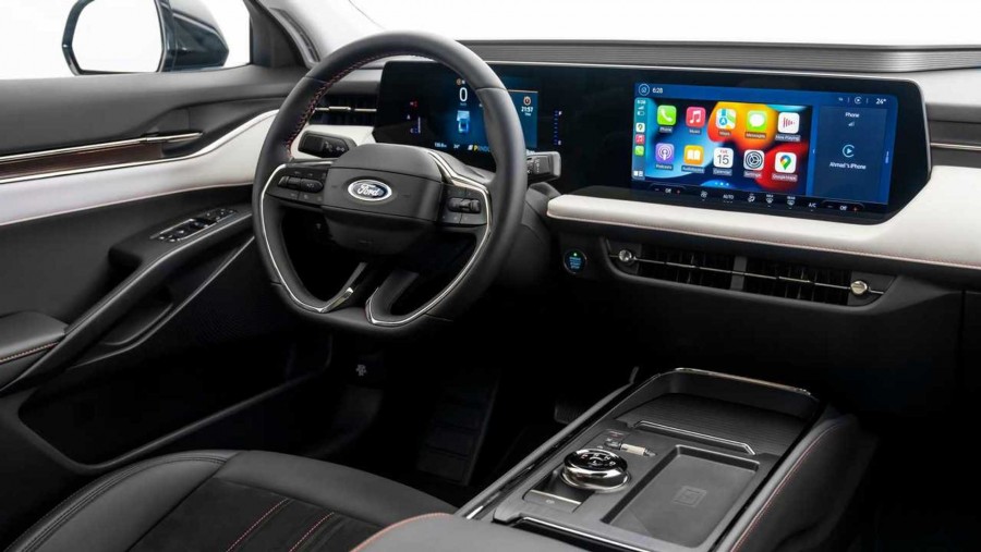 Thiết kế vô lăng và táp lô ford taurus 