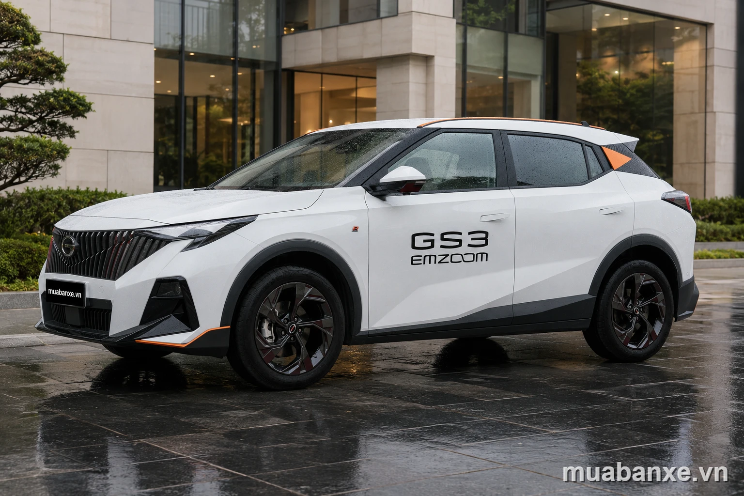 GAC GS3 Emzoom trong sân sau mưa