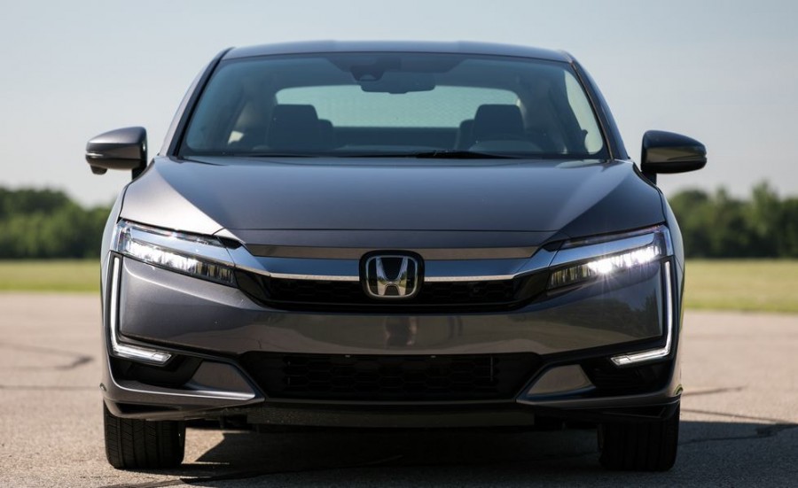 Thiết kế đầu xe honda clarity 