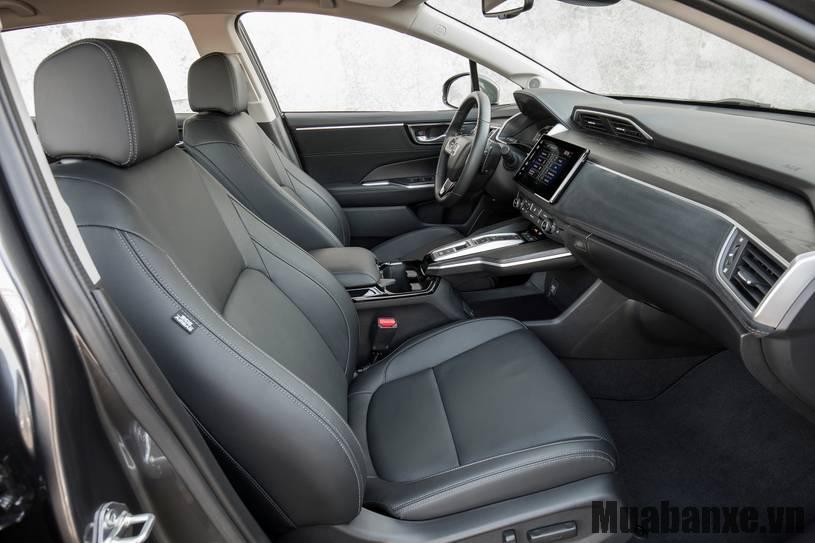 hang ghe truoc tren xe honda clarity