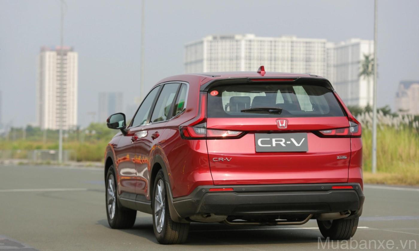 duoi xe honda cr v tinbanxe vn