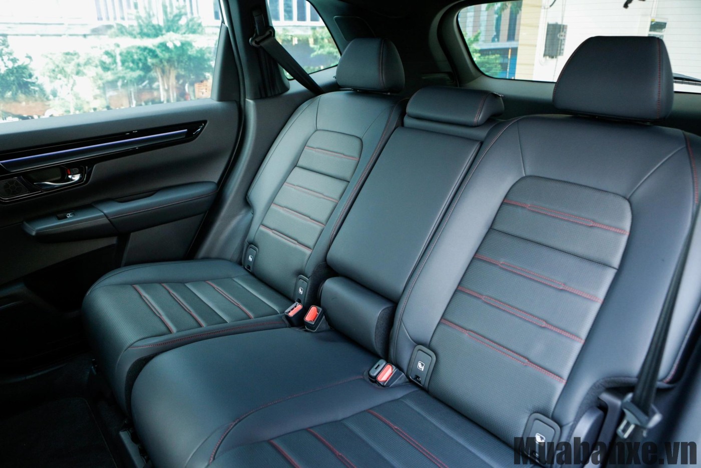hang ghe sau tren xe honda cr v