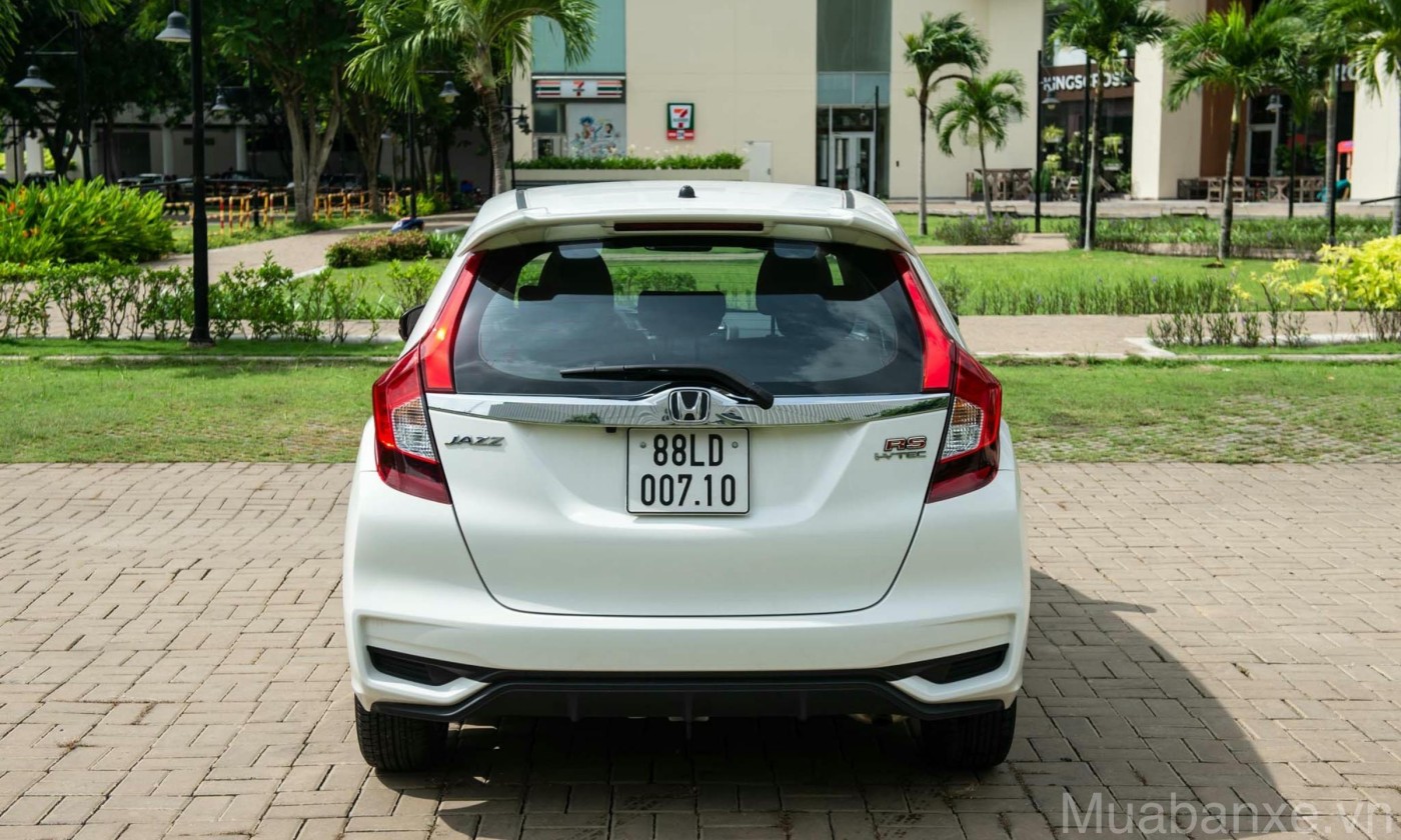 duoi xe honda jazz tinbanxe vn