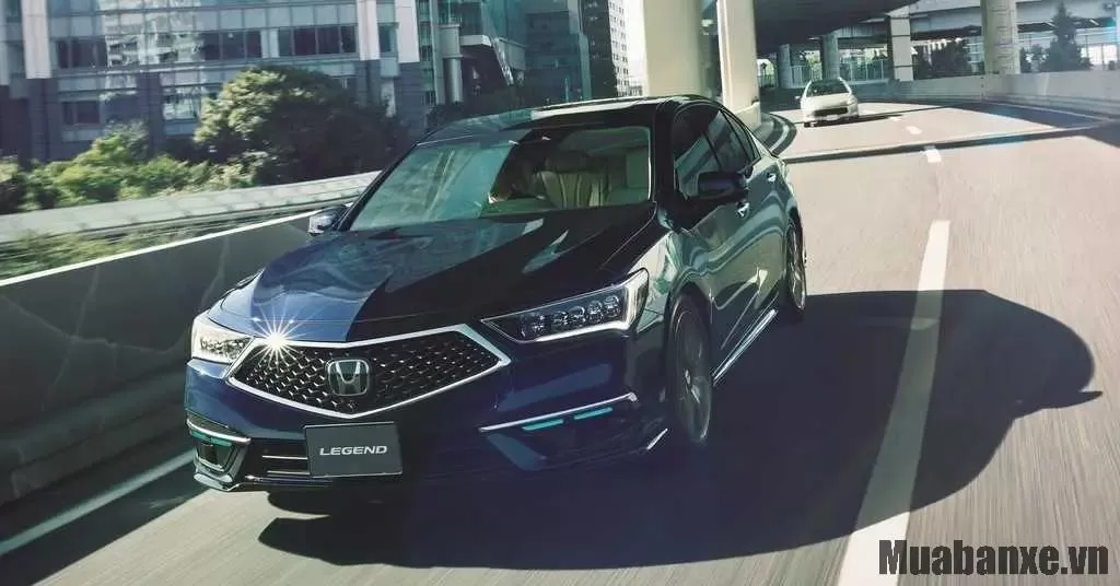 Thiết kế đầu xe Honda Legend