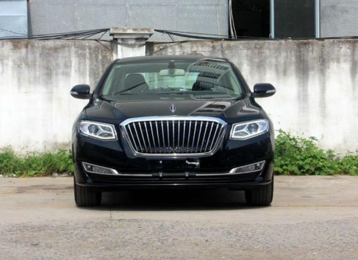 dau xe hongqi h7 tinbanxe vn