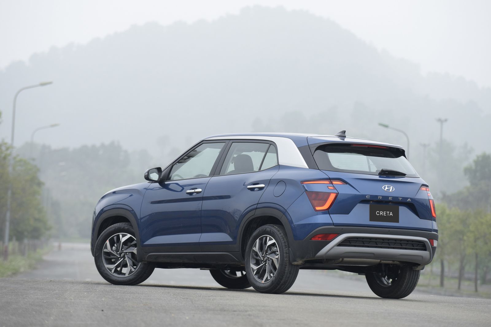 gia xe hyundai creta tinbanxe 3