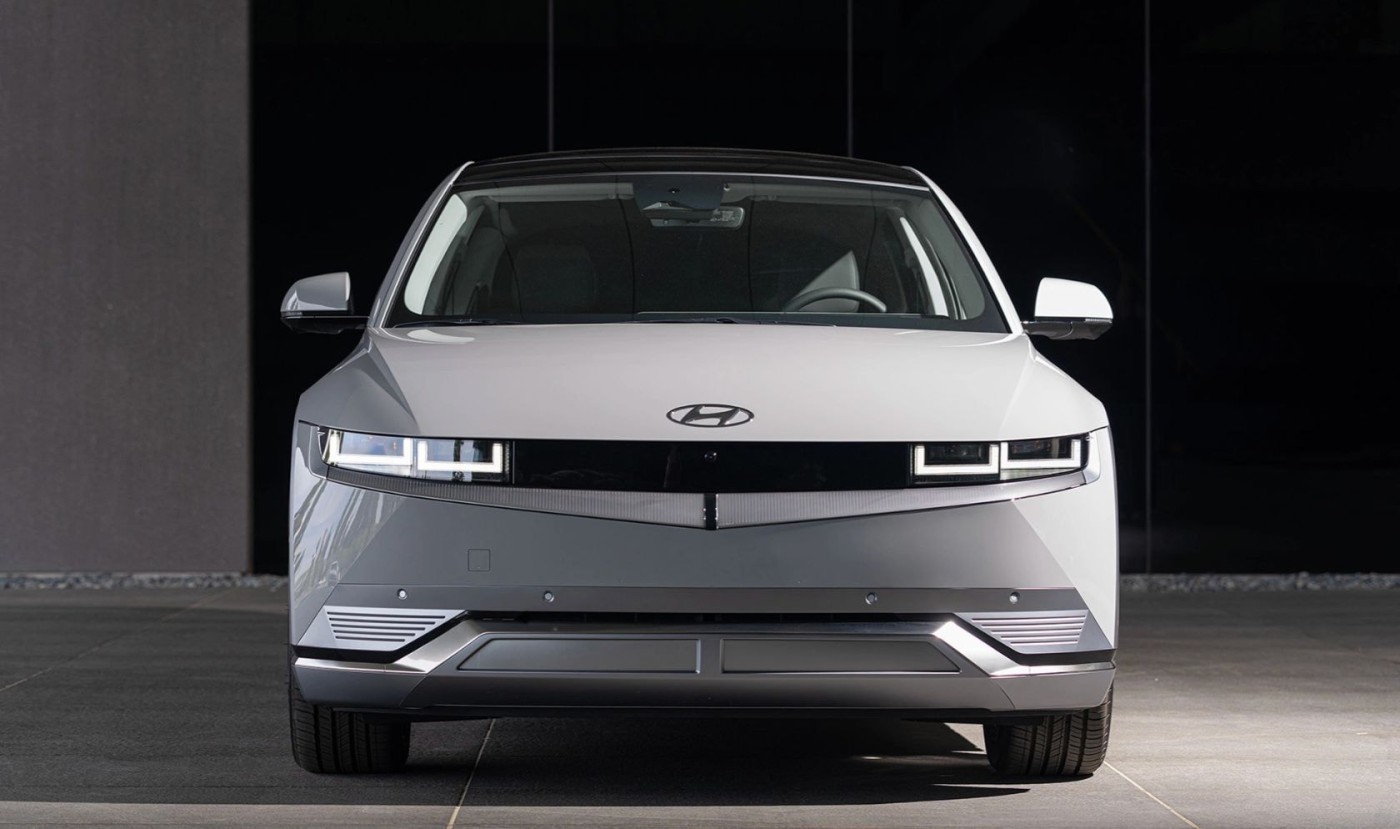 Ioniq