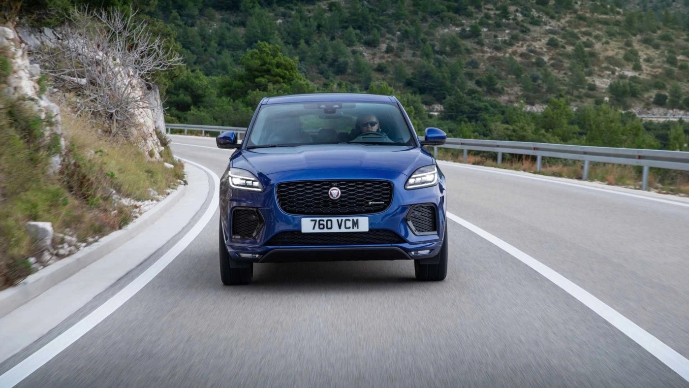 dau xe jaguar e pace tinbanxe vn