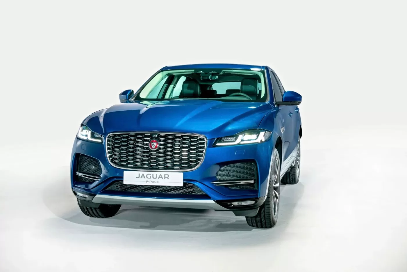dau xe jaguar f pace tinbanxe vn