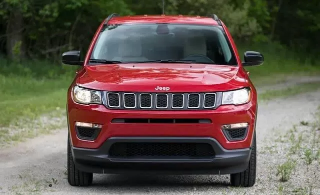 dau xe jeep compass tinbanxe vn